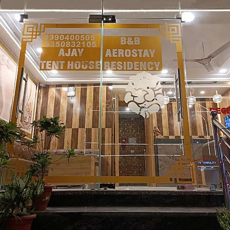 Hotel Aerostay Residency Igi Airport Delhi Nova Deli Exterior foto
