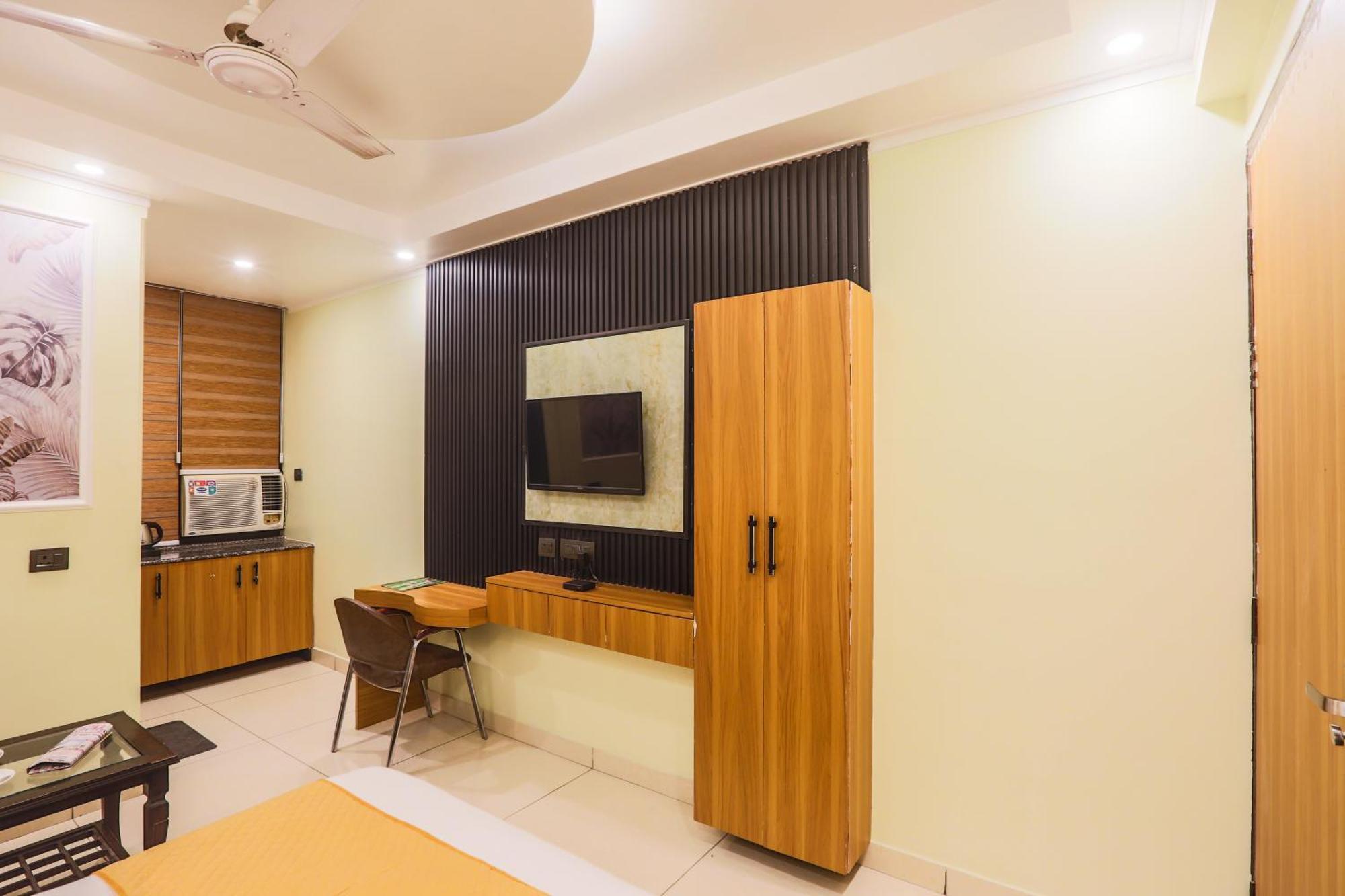 Hotel Aerostay Residency Igi Airport Delhi Nova Deli Exterior foto