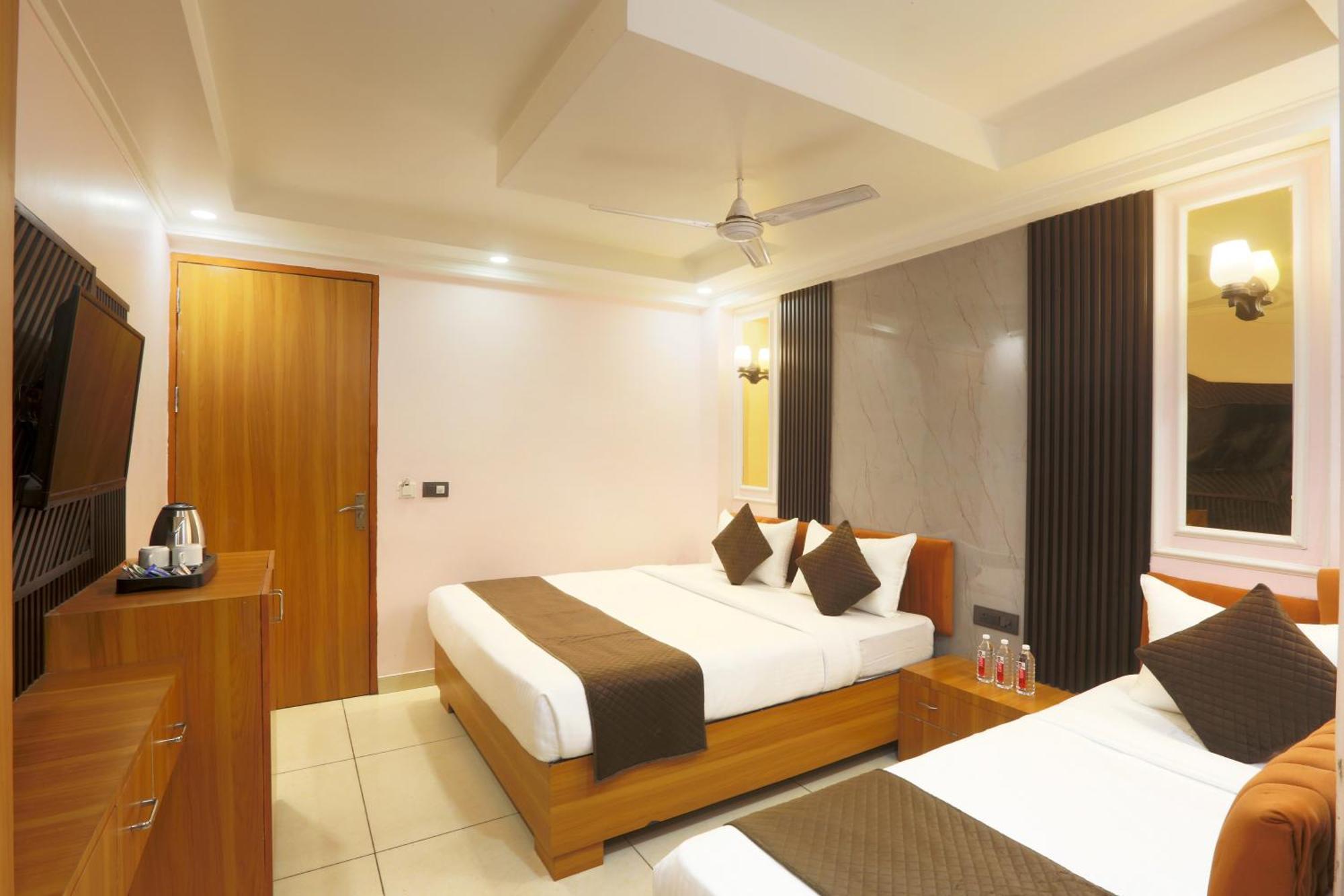Hotel Aerostay Residency Igi Airport Delhi Nova Deli Exterior foto