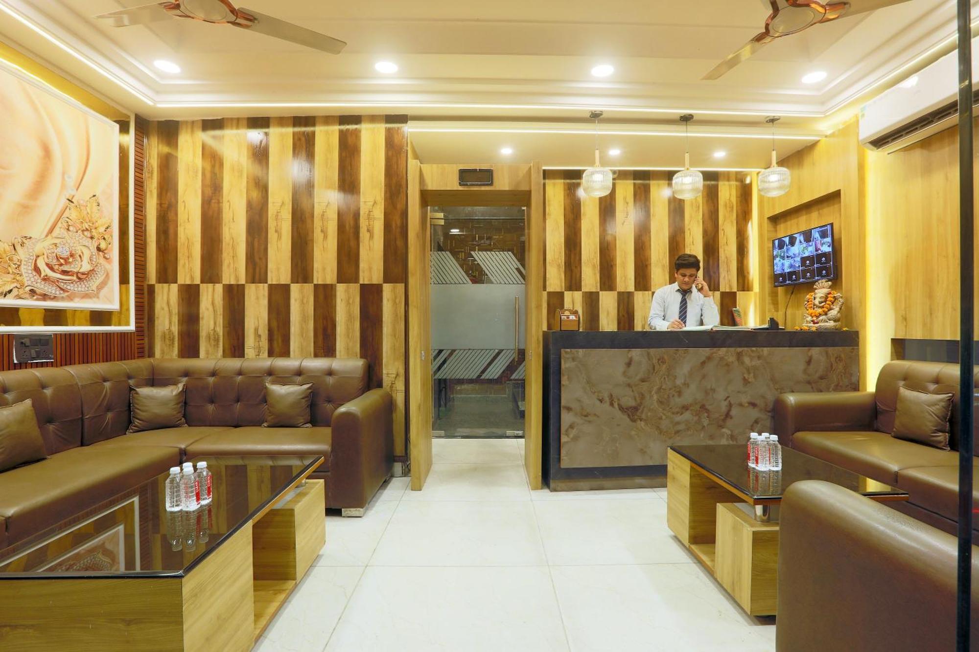 Hotel Aerostay Residency Igi Airport Delhi Nova Deli Exterior foto